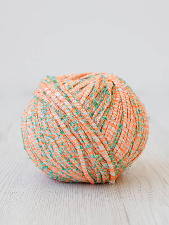 POP 100g yarns - Cotton Blend: Limes