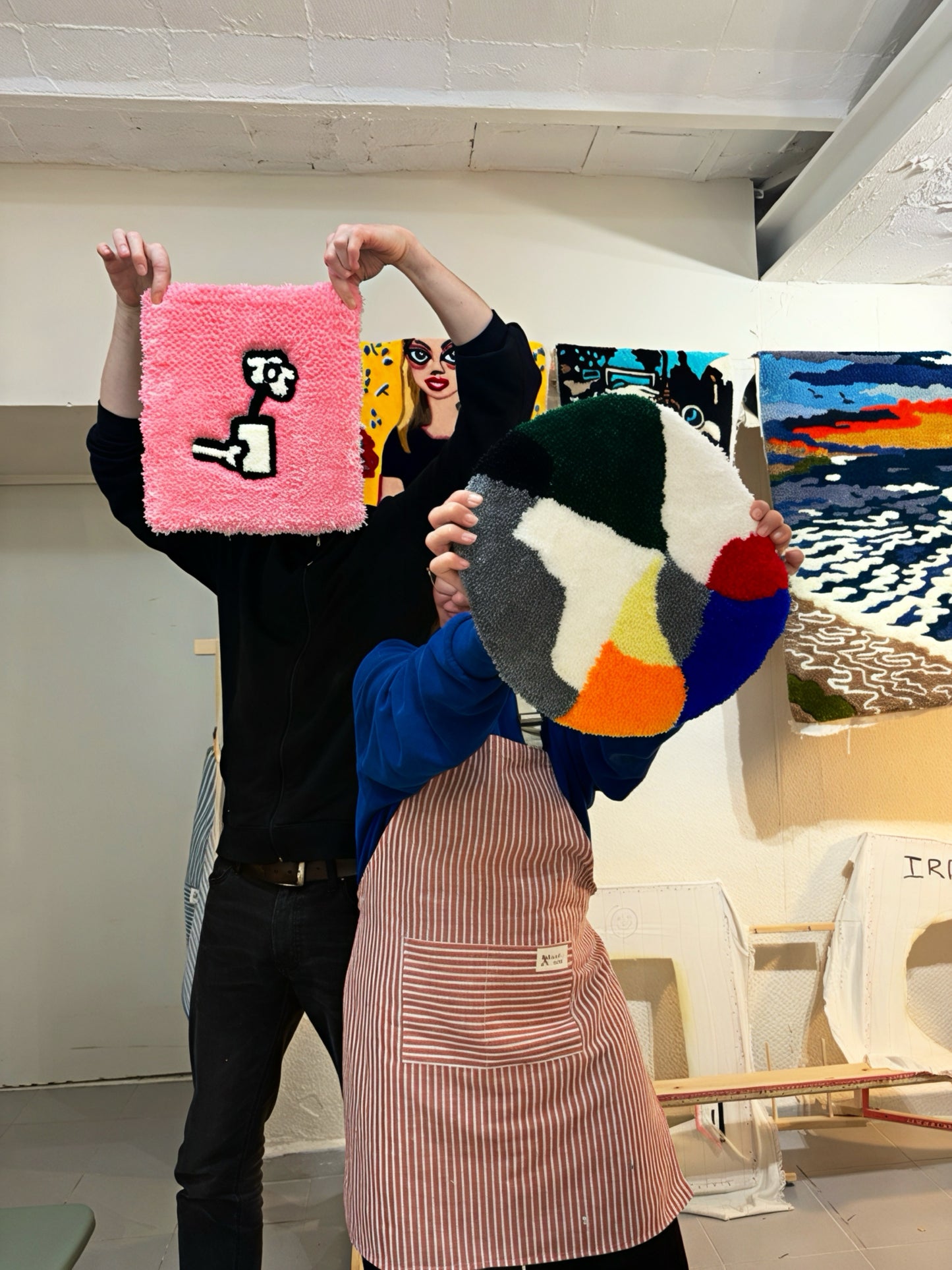 Tufting workshop: Design & Tuft you Rug: A Creative Workshop Experience in Sitges.