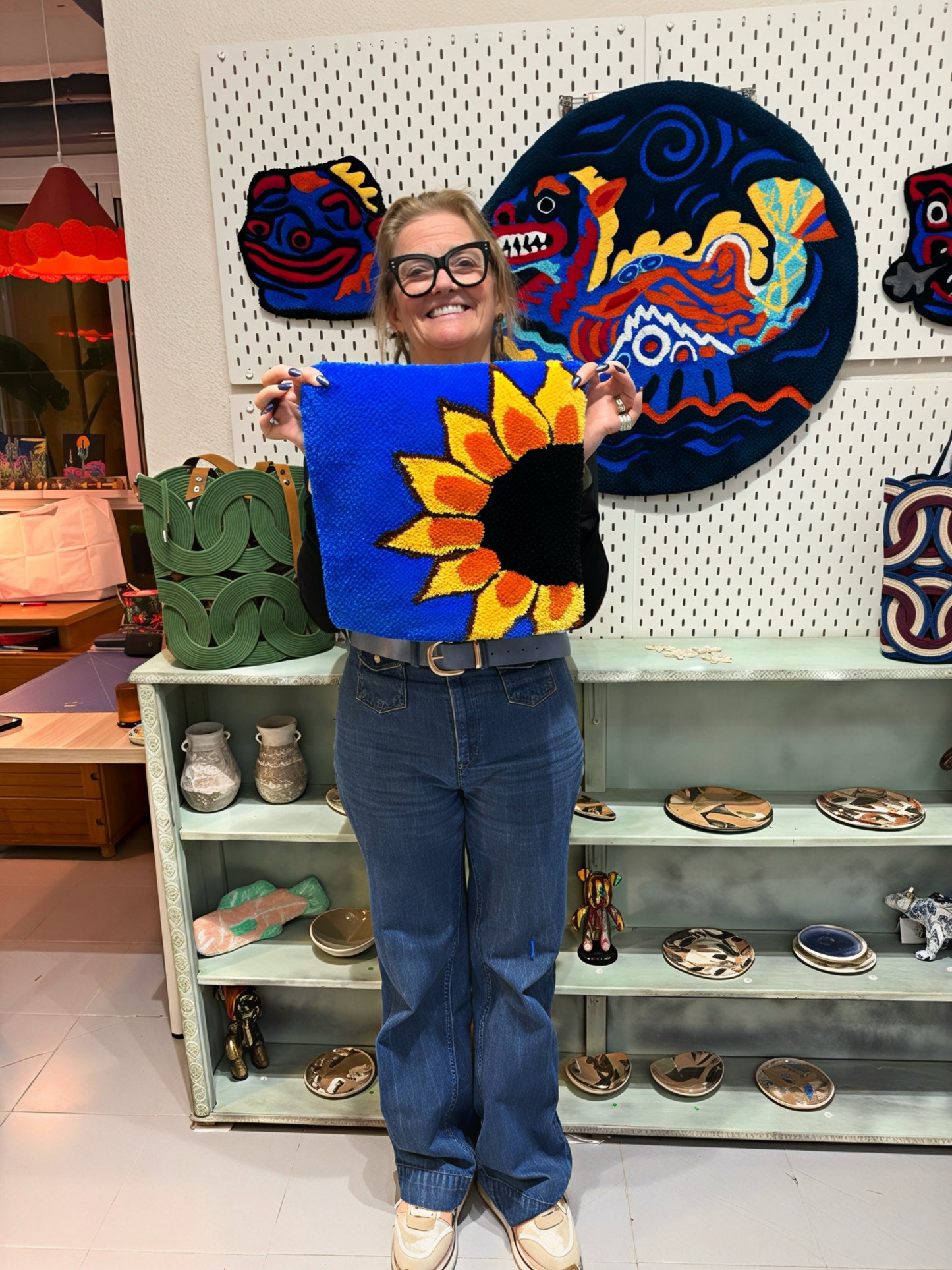 Tufting workshop: Design & Tuft you Rug: A Creative Workshop Experience in Sitges.