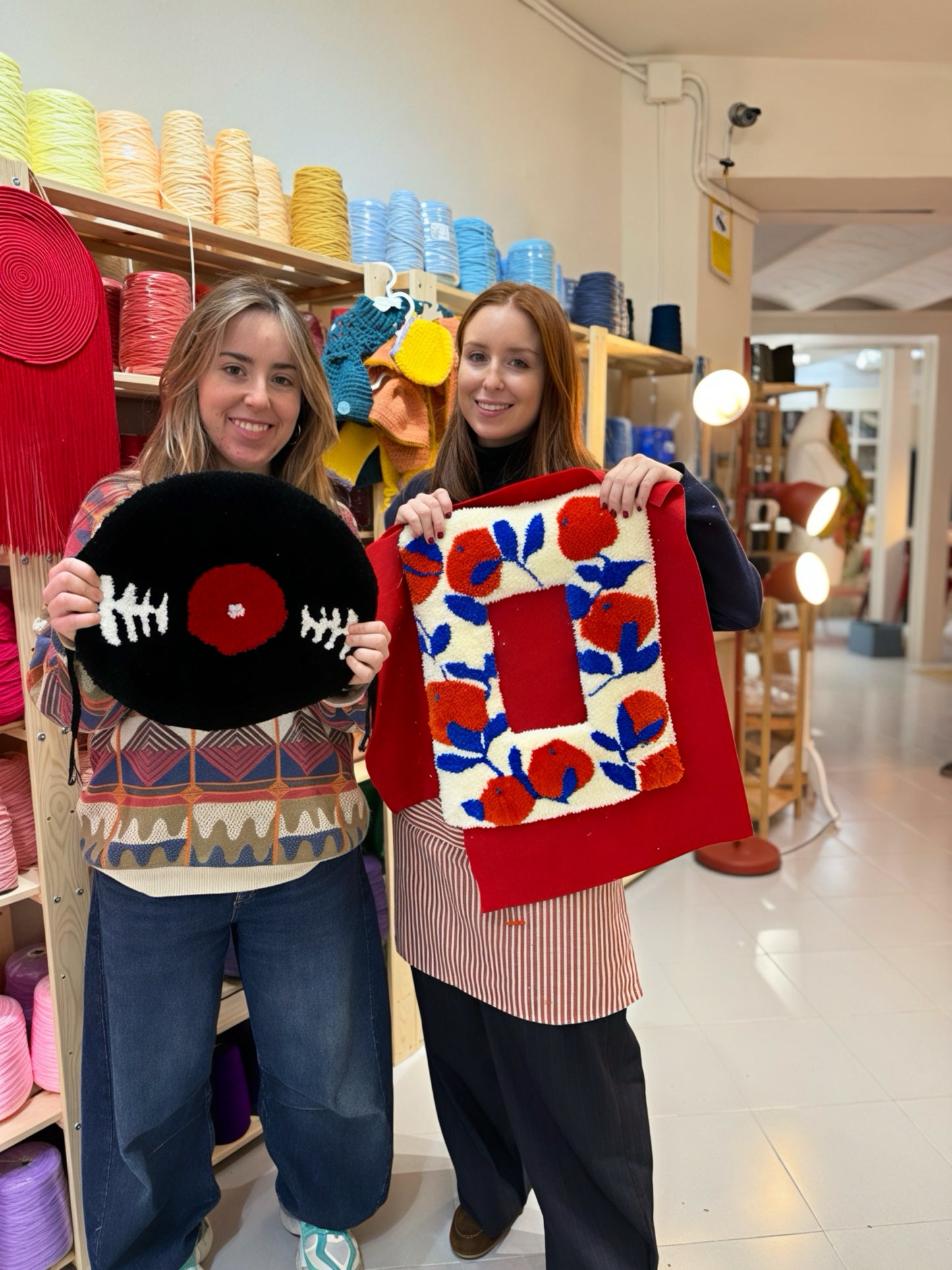 Tufting workshop: Design & Tuft you Rug: A Creative Workshop Experience in Sitges.