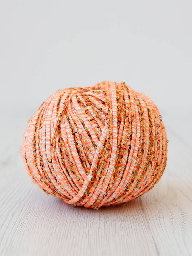 POP 100g yarns - Cotton Blend: Limes